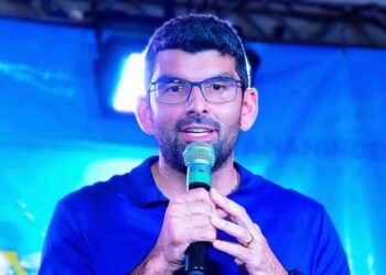 Dr. Daniel  anuncia reajuste salarial para o magistério de Ananindeua  acima do piso federal