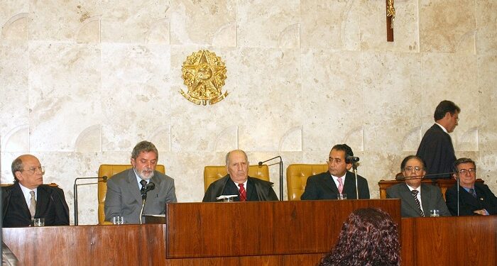 Lula é pressionado a propor reforma do Judiciário