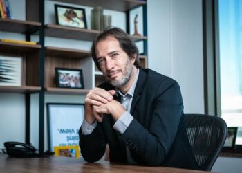 Clientes de ex-advogado de Vorcaro podem ser delatados