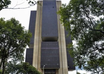 Banco Central reduz juros básicos para 14,5% ao ano