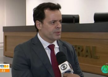 Brasil contesta EUA sobre saída de delegado; vem reciprocidade