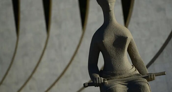 STF garante piso nacional a professores temporários