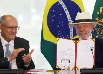 Lula assina promulgação do acordo UE-Mercosul