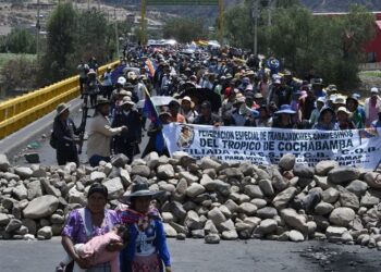 Levante contra privatizações sacode a Bolívia