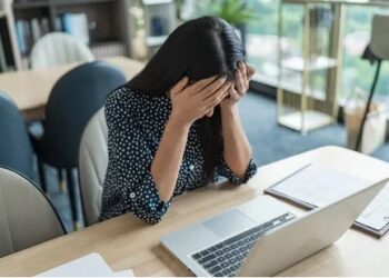 Entram em vigor novas regras de saúde mental no trabalho
