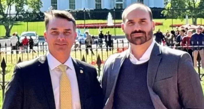 EUA: Aliado de Bolsonaro compra casa após gerir verba de filme