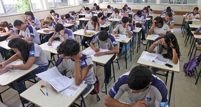 Educação no Rio: muito dinheiro e resultado medíocre