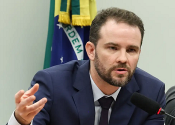 Lula pede avaliação sobre impacto de medidas dos EUA