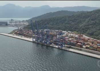 Tarifaço: mercado rejeita reciprocidade e apela por diplomacia