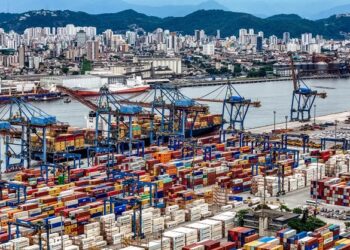 Brasil avança em acordo com EUA, mas blinda o etanol