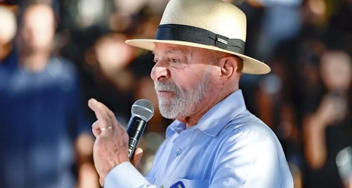 Lula avalia telefonema para Trump em meio a crise diplomática