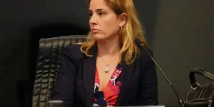 CNJ afasta juíza Gabriela Hardt, ex-Lava Jato, por dois anos