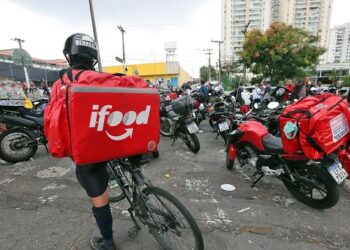 Trabalho por aplicativos soma 2 milhões de pessoas no Brasil