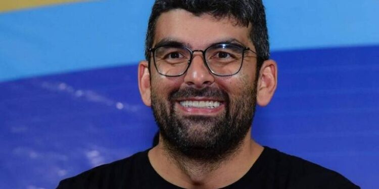 Pesquisa Ampla: Dr. Daniel consolida vitória no primeiro turno