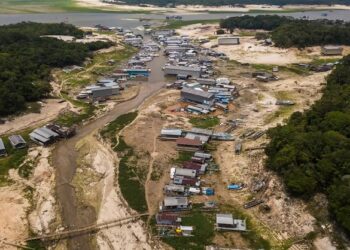 Seca na Amazônia atingiu 38% das áreas habitadas