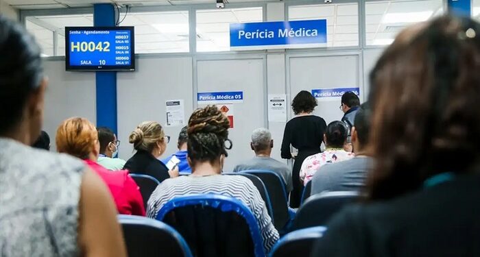 Fila de espera por perícia do INSS é zerada em agosto