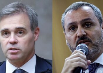 Andrei nega monitoramento de Mendonça e defende PF