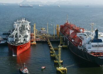 Petrobras e PPSA firmam contratos de gás do pré-sal