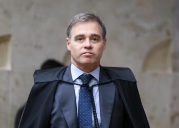 Sigilo suspenso: Mendonça libera documentos do caso Master