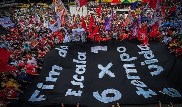 Fim da 6×1: bolsonaristas mantêm projeto de salário por hora