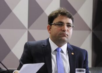 STF abre inquérito sobre Flávio Bolsonaro e Willer Tomaz