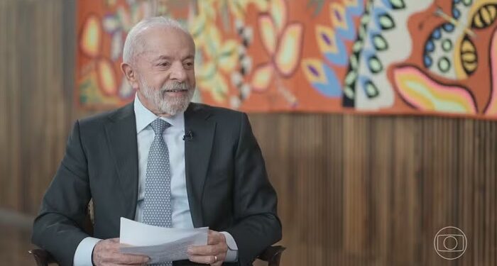 Lula aceita falar com Trump, mas veta negociar resultado da eleição