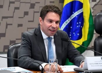 Imigração dos EUA diz que Ramagem é imigrante ilegal e violou leis