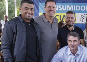 “Todos os homens do senador”