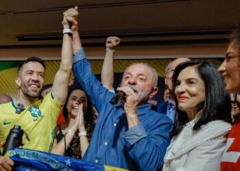Virada em 200 cidades e 71% dos novos votos garantem vitória de Lula